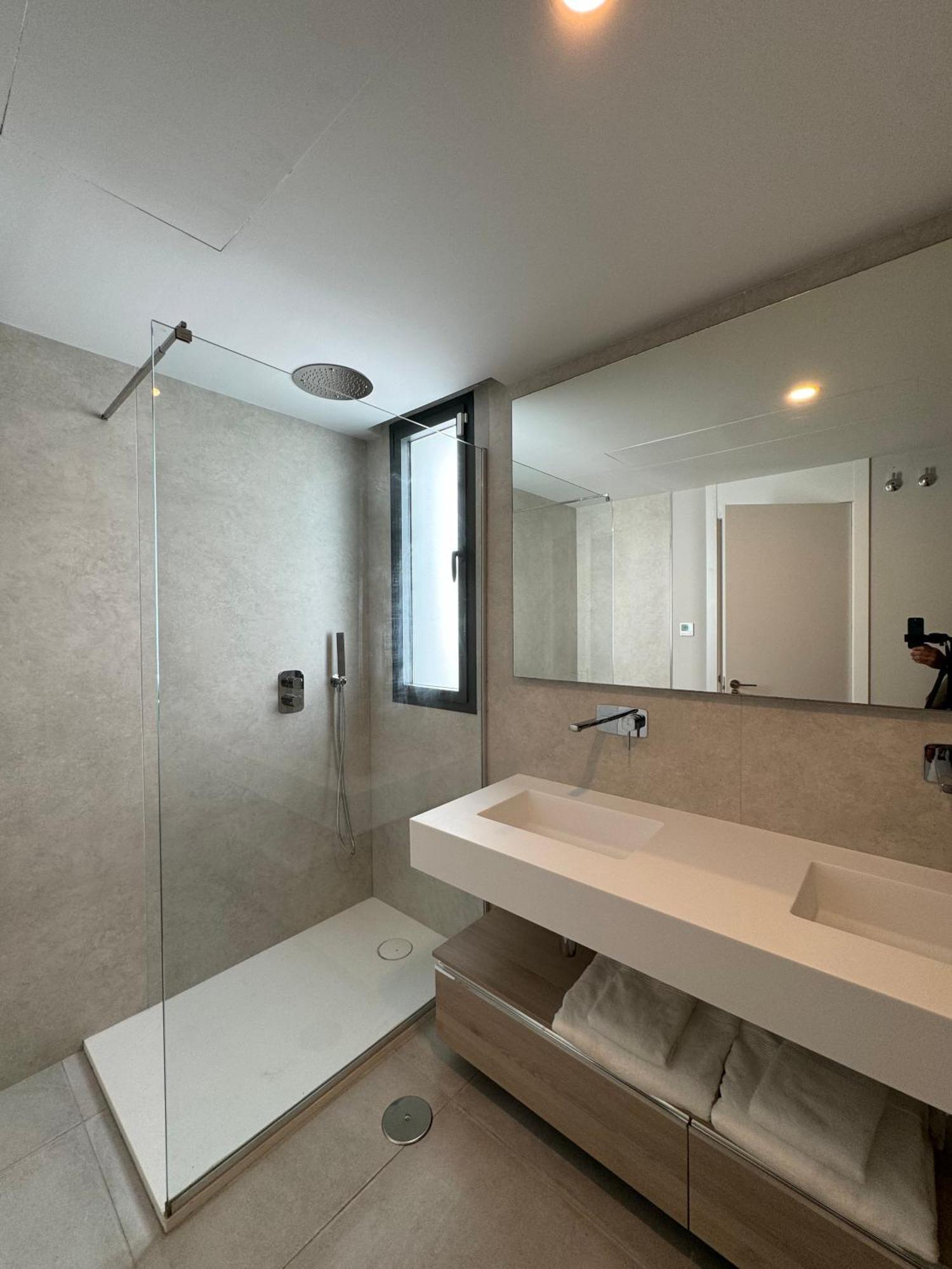 Apartment Artola Homes Luxury - Eaw Homes